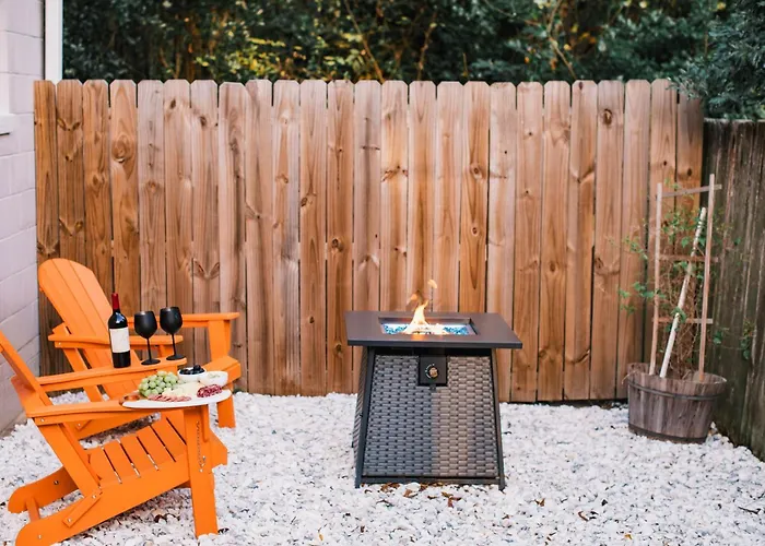 Industrial Loft W Fire Pit Walk To Dining 3*