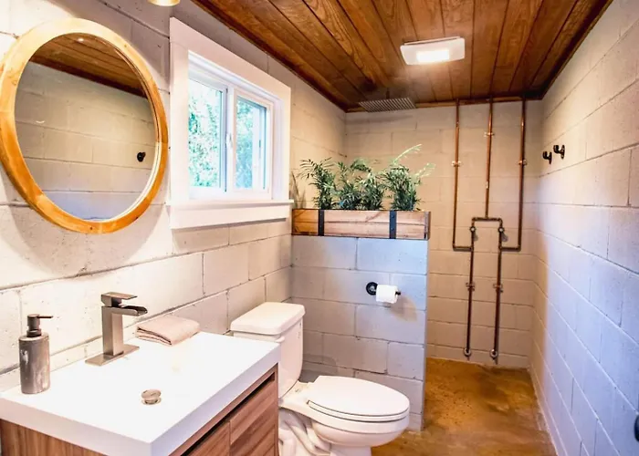Industrial Loft W Fire Pit Walk To Dining 3*