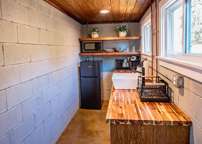 Industrial Loft W Fire Pit Walk To Dining 3*