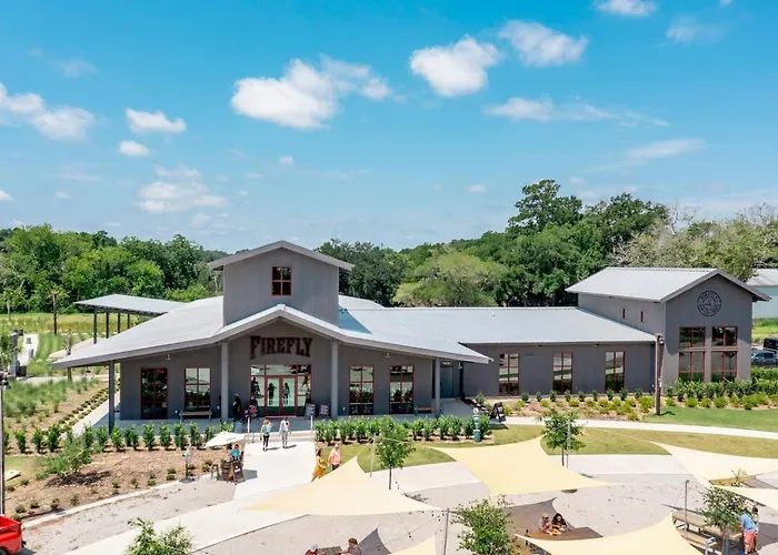 Industrial Loft W Fire Pit Walk To Dining Guest house North Charleston